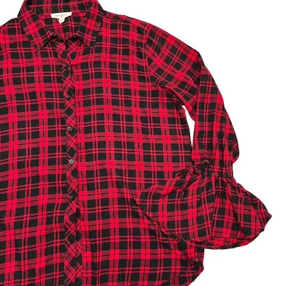 Beach Lunch Lounge SIZE L Red Black Plaid Ruffle Sleeve Button Shirt Top - Picture 4 of 8